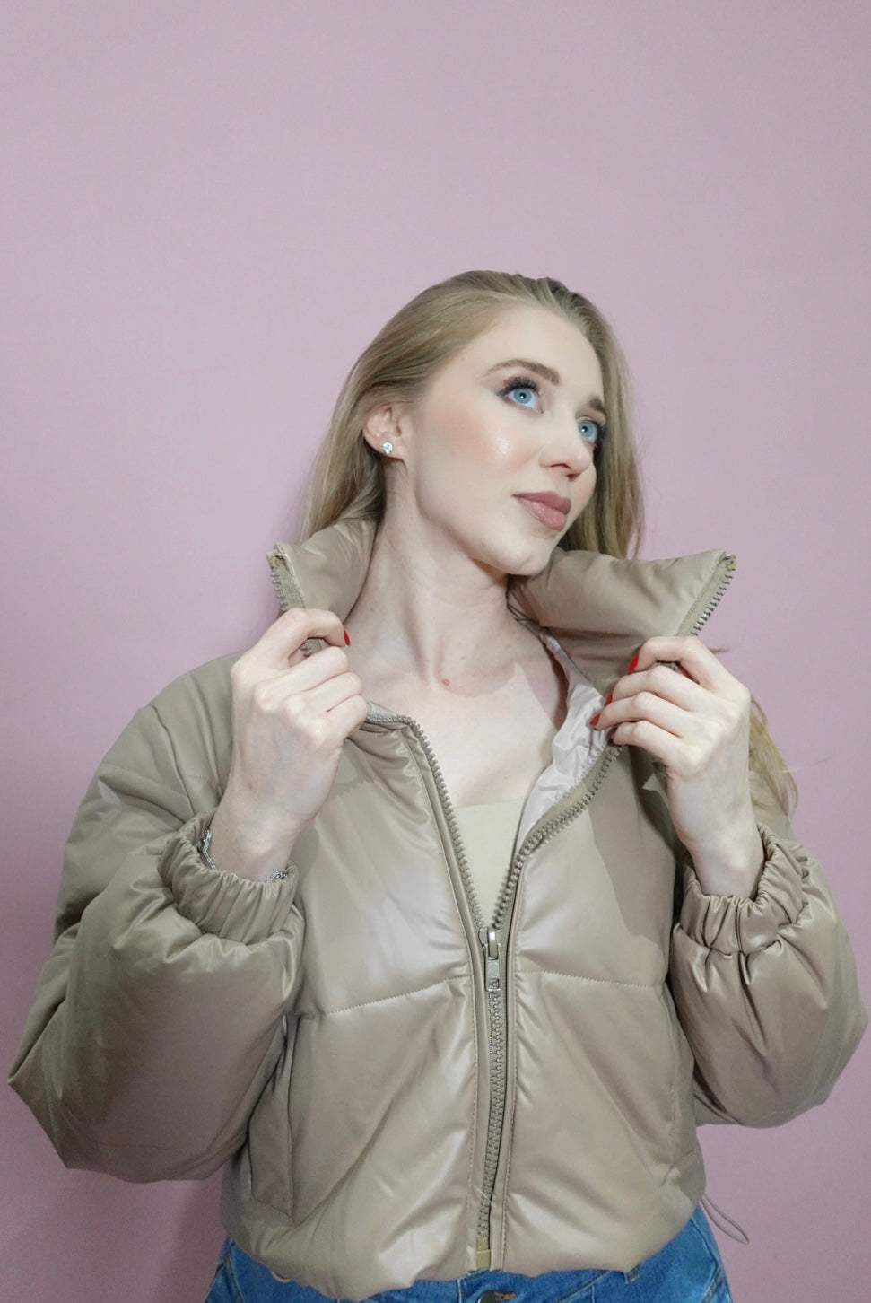 Cozy Puffer Jacket (Beige)