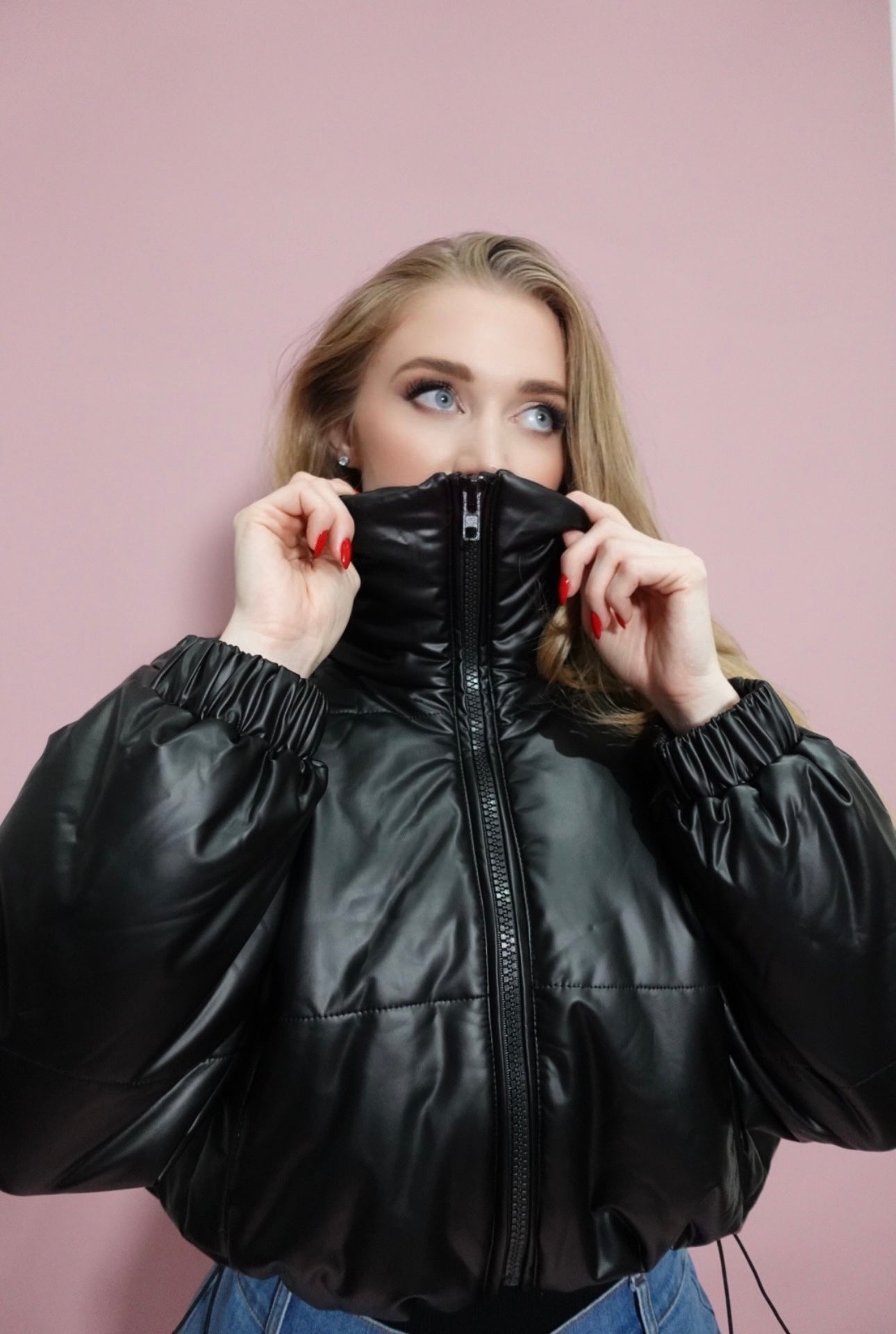 Cozy Puffer Jacket (Black)